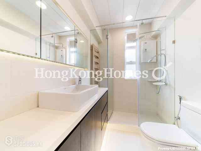 Pok Fu Lam - Baguio Villa 12