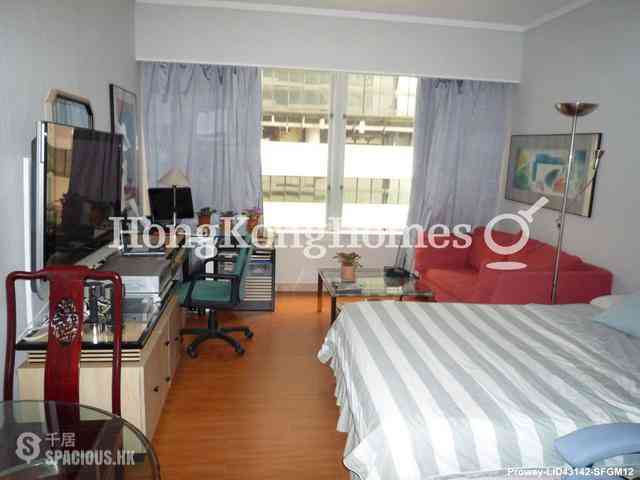 Wan Chai - Convention Plaza Apartments 02