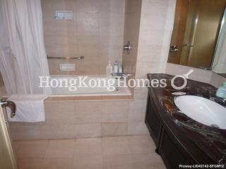 Wan Chai - Convention Plaza Apartments 06