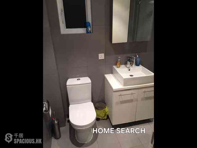 Central - 2, Shin Hing Street 04