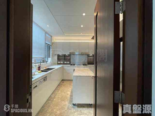 Tseung Kwan O - The Papillons Block 1 10