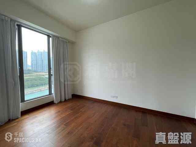 Tseung Kwan O - The Papillons Block 1 07