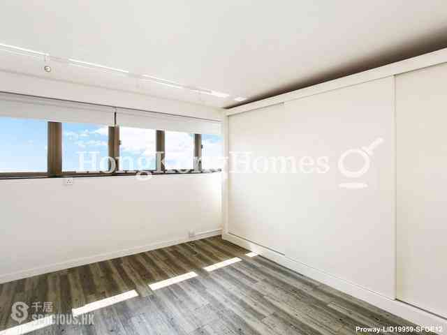 Chung Hom Kok - 19-25, Horizon Drive 06
