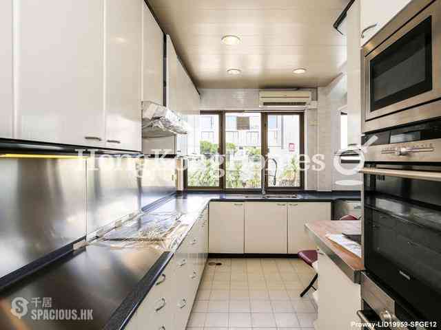 Chung Hom Kok - 19-25, Horizon Drive 11