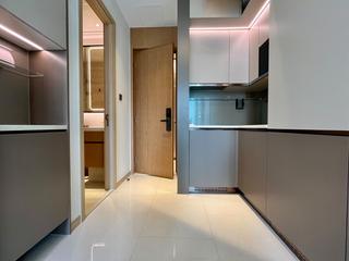 Sai Ying Pun - Upper Manor 05