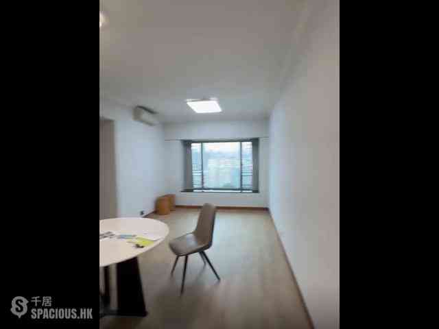 West Kowloon - Sorrento 17