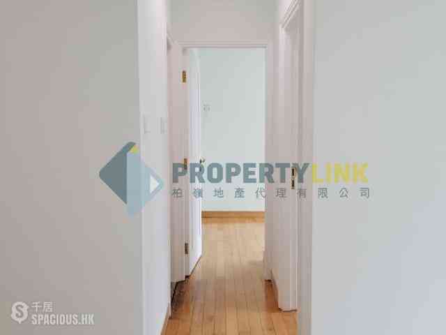 Sheung Wan - Queen's Terrace 10