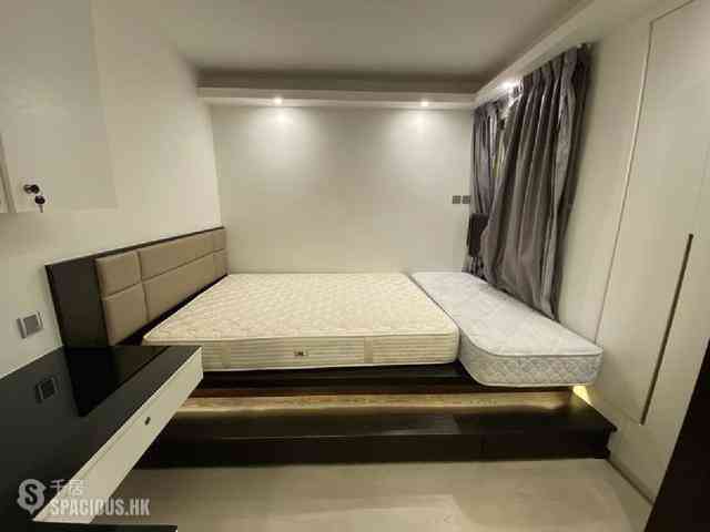 Mid Levels Central - Blessings Garden 10