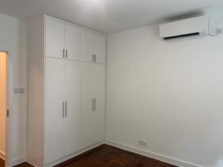 Mid Levels Central - Kam Yuen Mansion 05