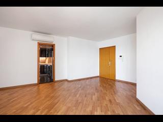 Mid Levels West - 80 Robinson Road 02