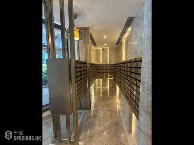 Wong Chuk Hang - The Southside Phase 3B Blue Coast Tower 2A 01