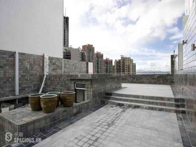Mid Levels Central - May Tower Block 1 04