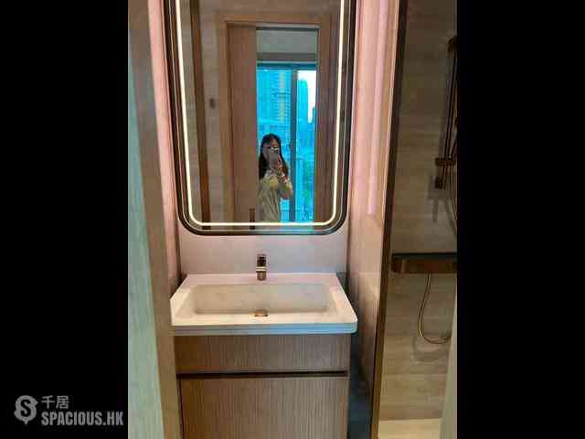 Sai Ying Pun - Upper Manor 05