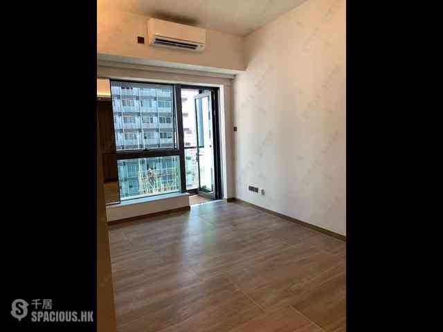 Sai Ying Pun - One・Artlane 09