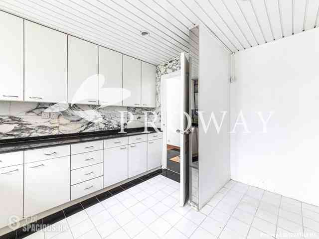 Pok Fu Lam - Four Winds Apartment 11