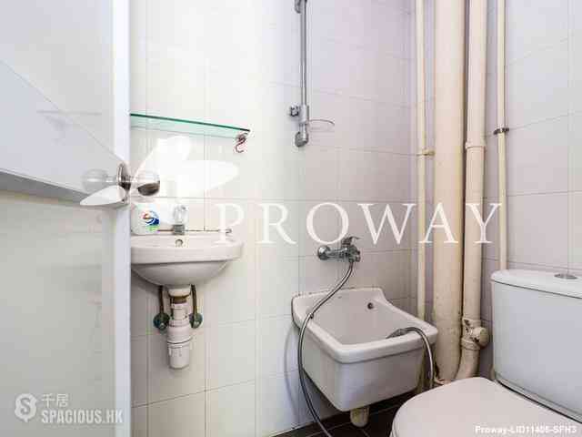 Tai Hang - Swiss Towers 11