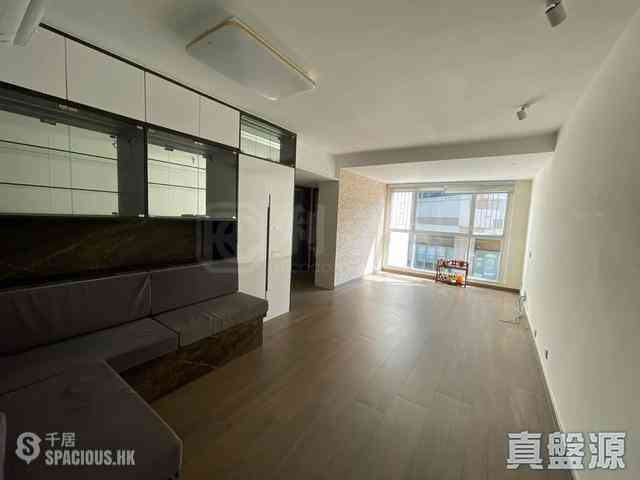 Sai Wan Ho - Lei King Wan Sites C Block 9 Yee Cheung Mansion 02