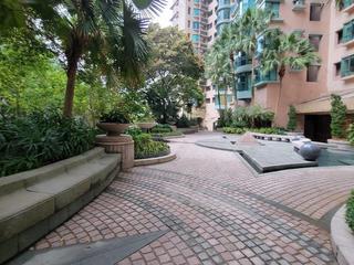 Mid Levels Central - Hillsborough Court Block 1 17