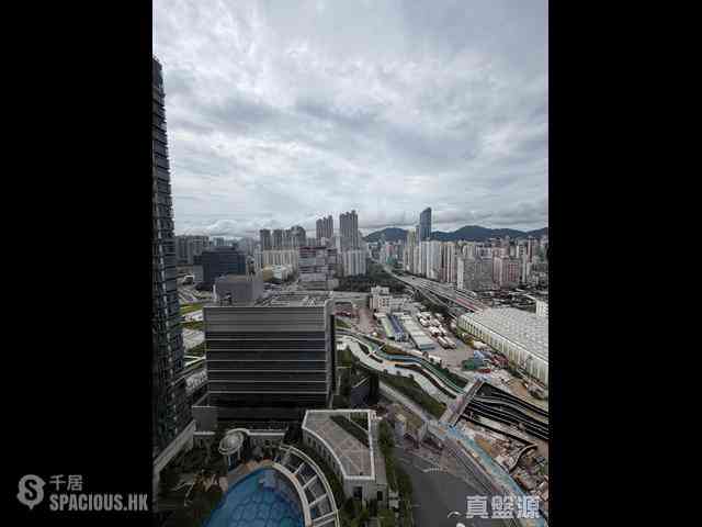 Yau Ma Tei - The Coronation Tower 7 01