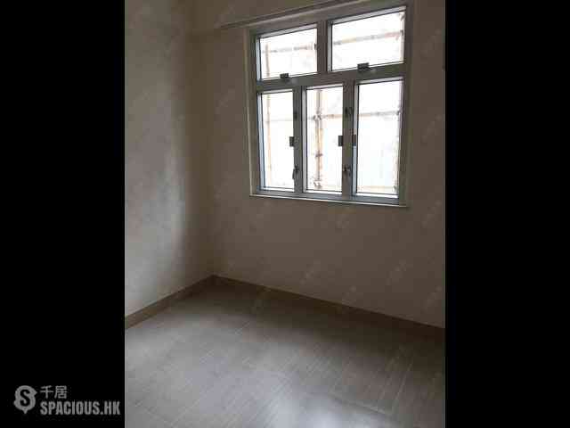 Sai Ying Pun - Hing Hon Building 05