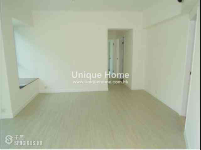 Mid Levels Central - Hillsborough Court 04