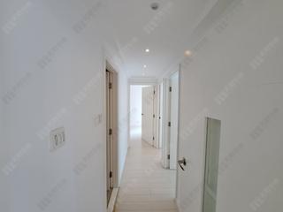 Tai Hang - Ronsdale Garden Block 1 07