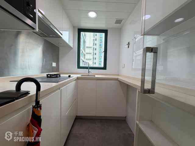 Kennedy Town - University Heights 02