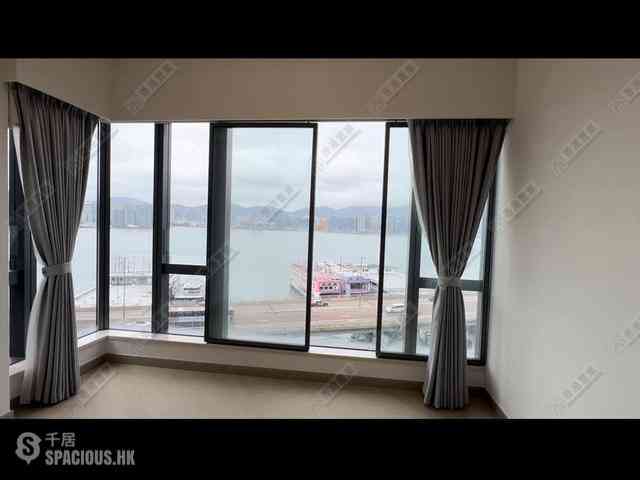 North Point - Victoria Harbour 09