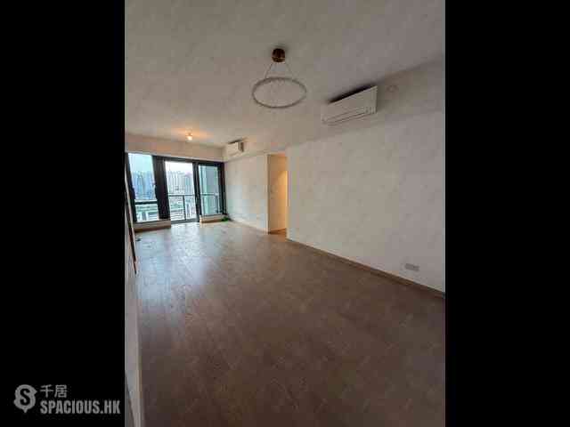 Wong Chuk Hang - The Southside Phase 2 La Marina Tower 2A 02