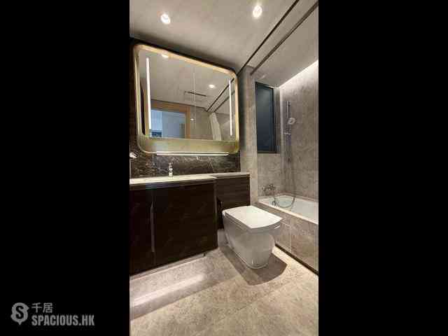 Wong Chuk Hang - The Southside Phase 2 La Marina Tower 2A 04