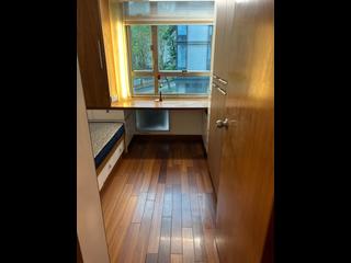 Wan Chai - Phoenix Court Block 2 03