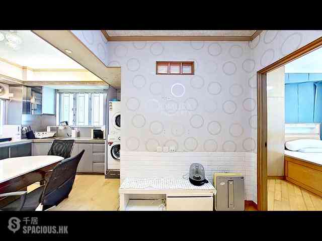 Wan Chai - Sai Kou Building 05