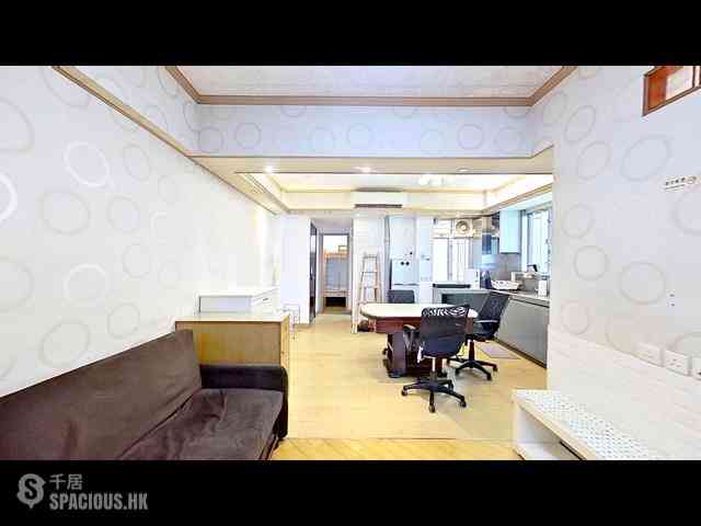 Wan Chai - Sai Kou Building 07