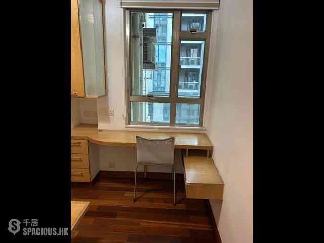 Wan Chai - Phoenix Court Block 2 07