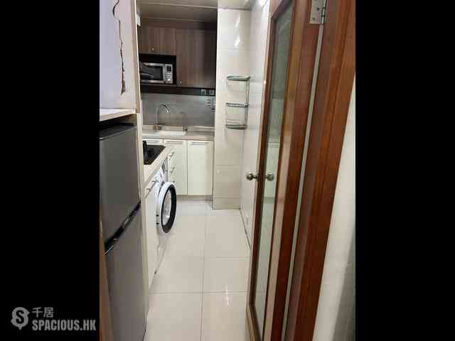 Wan Chai - Phoenix Court Block 2 13