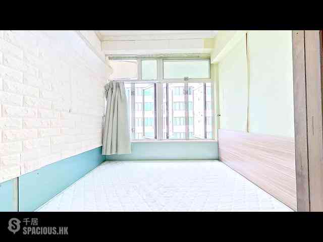 Wan Chai - Sai Kou Building 20