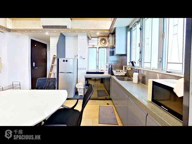 Wan Chai - Sai Kou Building 25