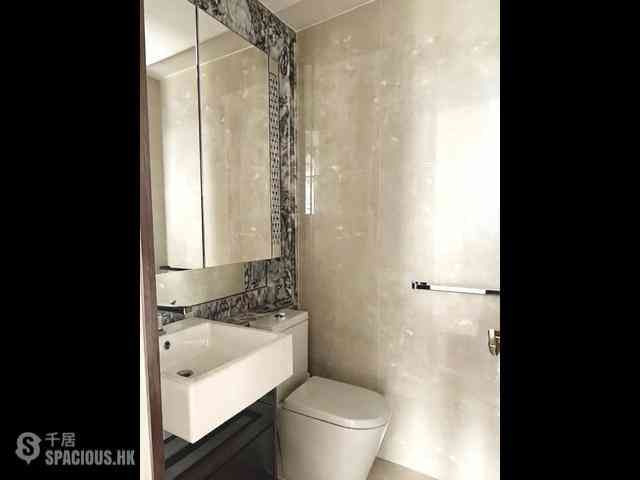 Wan Chai - The Avenue Phase 2 Block 2 12