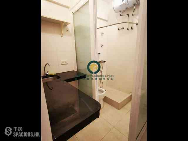 Sheung Wan - Ko Shing Building 04