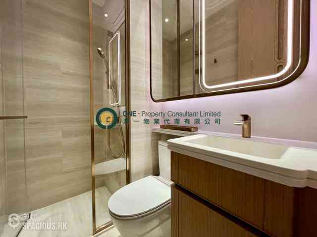 Sai Ying Pun - Upper Manor 04