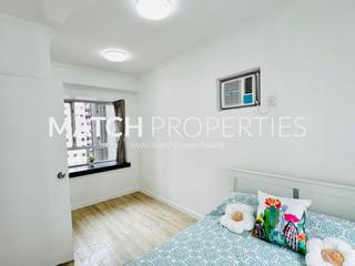 Mid Levels Central - Windsor Court 04