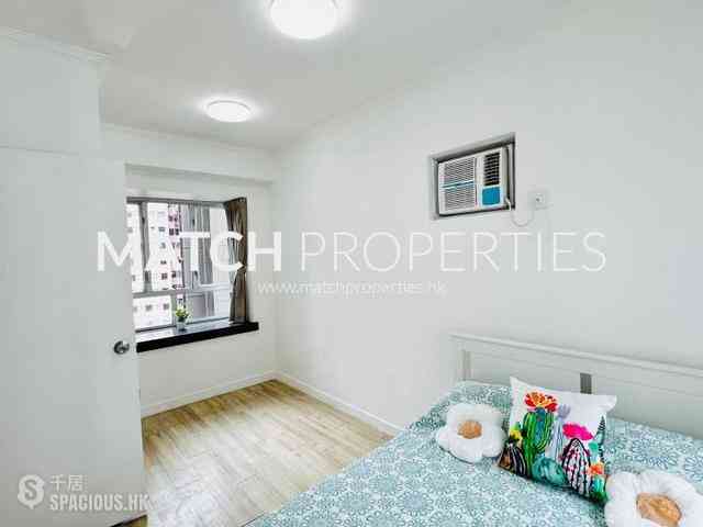 Mid Levels Central - Windsor Court 04