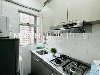Mid Levels Central - Windsor Court 11