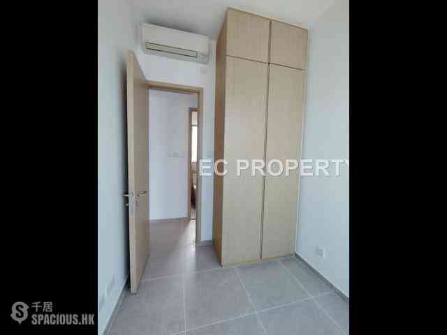 Sai Ying Pun - No.8 Hing Hon Road (Resiglow-Bonham) 10