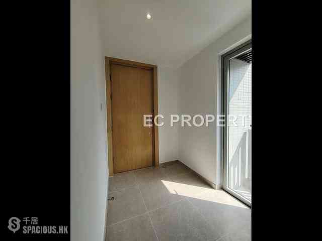 Sai Ying Pun - No.8 Hing Hon Road (Resiglow-Bonham) 11