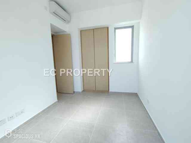 Sai Ying Pun - No.8 Hing Hon Road (Resiglow-Bonham) 08