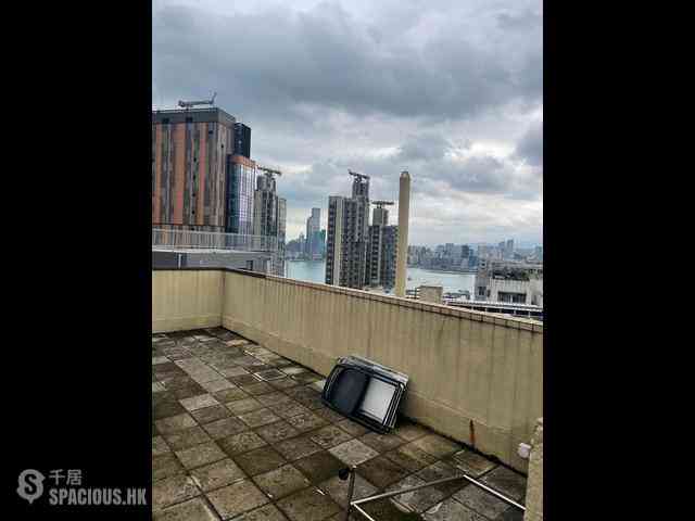 Fortress Hill - Kwong Chiu Terrace Block B 01