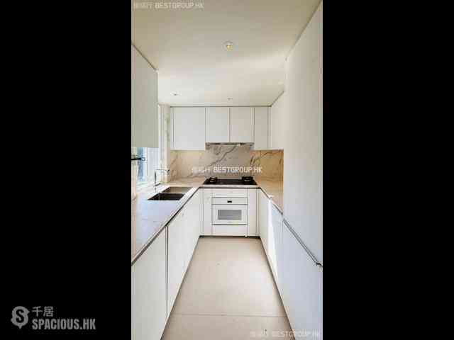 Wan Chai - 33 Kennedy Road 09