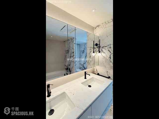 Wan Chai - 33 Kennedy Road 11