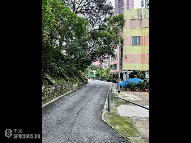 Mid Levels Central - Bo Kwong Apartments 08